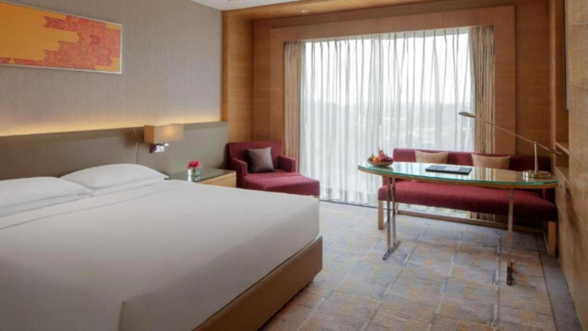 Hotel Seven Inn Near Delhi Airport Neu-Delhi Exterior foto